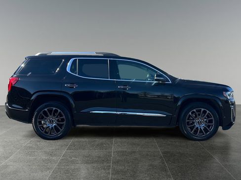 Used 2023 GMC Acadia Denali w/ Black Diamond Edition AWD/4WD image 9
