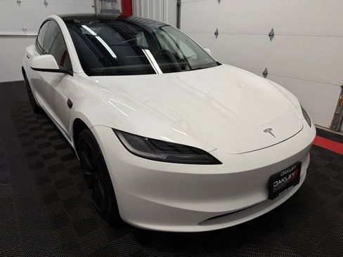 Used 2024 Tesla Model 3 Long Range RWD image 6