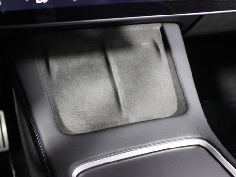 Used 2022 Tesla Model Y Performance image 17