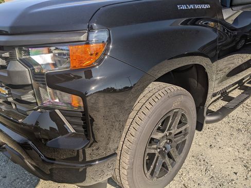 New 2026 Chevrolet Silverado 1500 Custom image 10