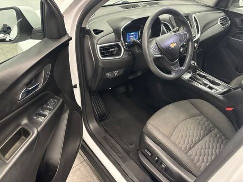 Used 2019 Chevrolet Equinox LT FWD image 14