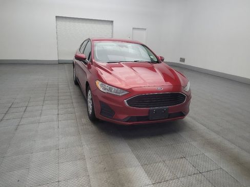 Used 2020 Ford Fusion S FWD image 13