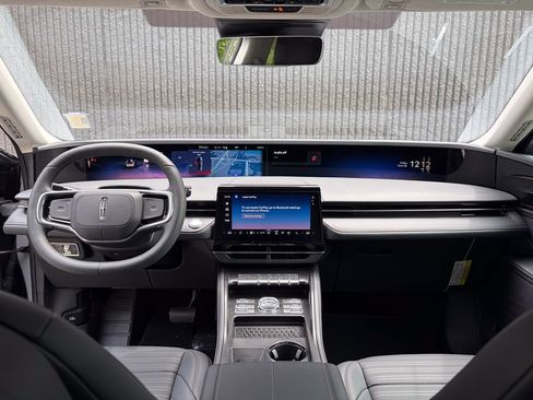 New 2026 Lincoln Nautilus Reserve AWD/4WD image 47