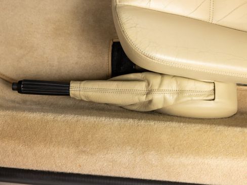 Used 1988 Ferrari 328 GTS RWD image 65