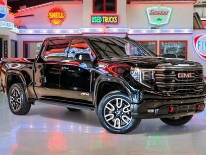 Used 2024 GMC Sierra 1500 AT4 w/ Technology Package