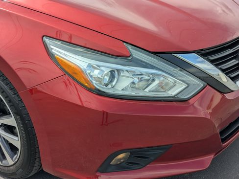 Used 2016 Nissan Altima 2.5 SL FWD image 10