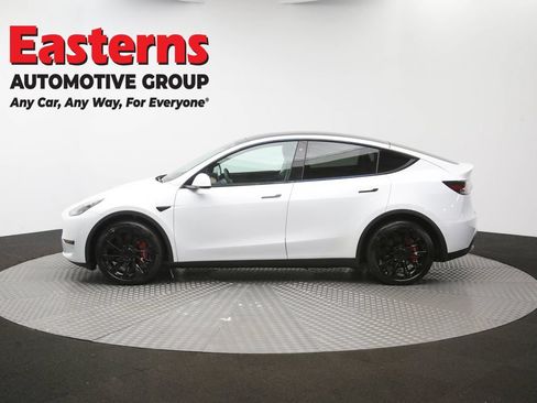 Used 2022 Tesla Model Y Long Range AWD/4WD image 54