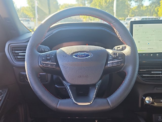 Used 2023 Ford Escape ST-Line w/ Tech Pack #1 AWD/4WD image 26