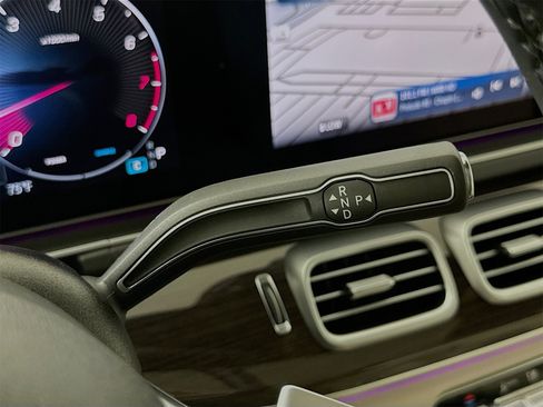 Certified 2026 Mercedes-Benz GLE 450 4MATIC image 18