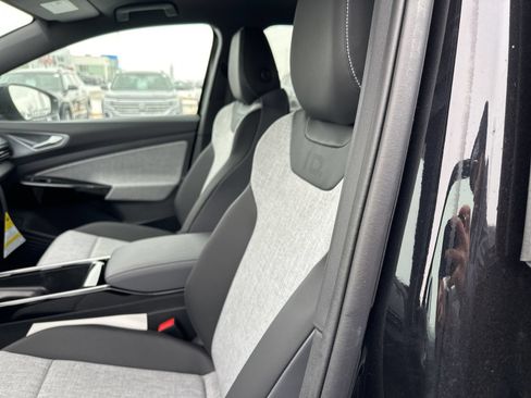 New 2026 Volkswagen ID.4 Pro AWD/4WD image 8