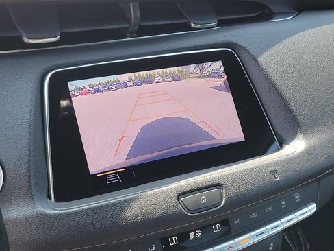 Used 2019 Cadillac XT4 Premium Luxury AWD/4WD image 27