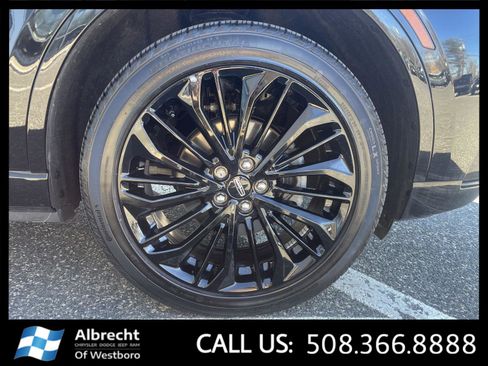 Used 2023 Lincoln Corsair Reserve w/ Equipment Group 201A image 34