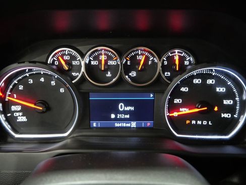 Used 2022 Chevrolet Silverado 1500 LT AWD/4WD image 14