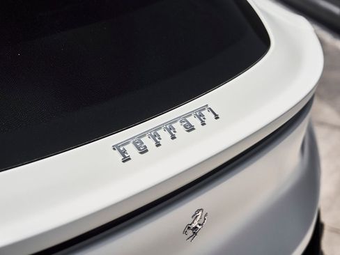 Used 2025 Ferrari Purosangue AWD/4WD image 15