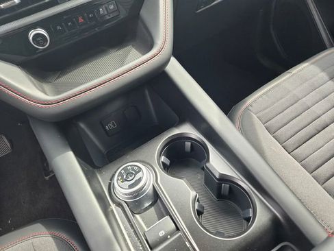 New 2026 Ford Explorer ST-Line image 18