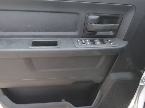 New 2026 RAM 3500 Tradesman AWD/4WD image 10