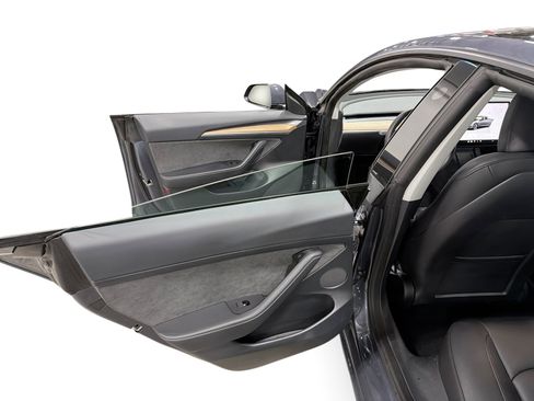 Certified 2023 Tesla Model 3 Standard Range RWD image 10