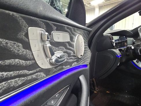 Used 2021 Mercedes-Benz E 450 4MATIC Sedan image 5