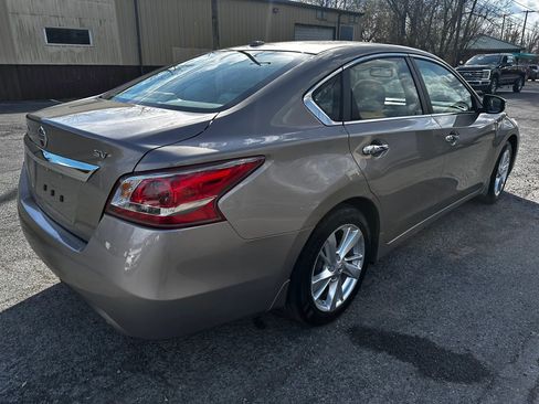 Used 2013 Nissan Altima 2.5 SV w/ 2.5SV Convenience Pkg image 6