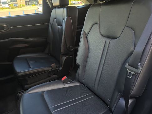 Used 2022 Kia Sorento X-Line EX image 32