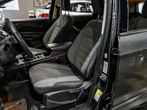 Used 2019 Ford Escape S FWD image 29