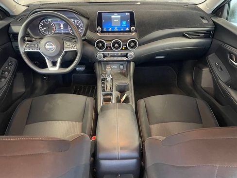 Used 2025 Nissan Sentra SV FWD image 11