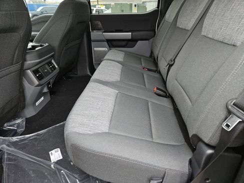 New 2026 Ford F250 XLT w/ XLT Premium Package image 28