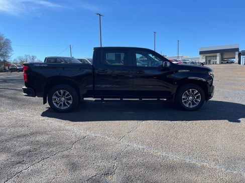 Used 2022 Chevrolet Silverado 1500 RST w/ Safety Package image 6