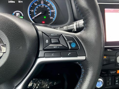 Used 2021 Nissan Leaf SL Plus image 23