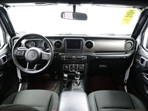 Used 2021 Jeep Wrangler Unlimited Sport AWD/4WD image 10