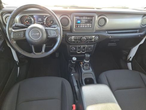 Used 2023 Jeep Gladiator Willys image 21