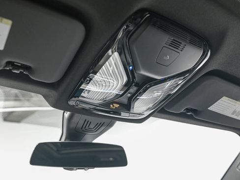 Used 2023 BMW X6 xDrive40i w/ M Sport Package image 25