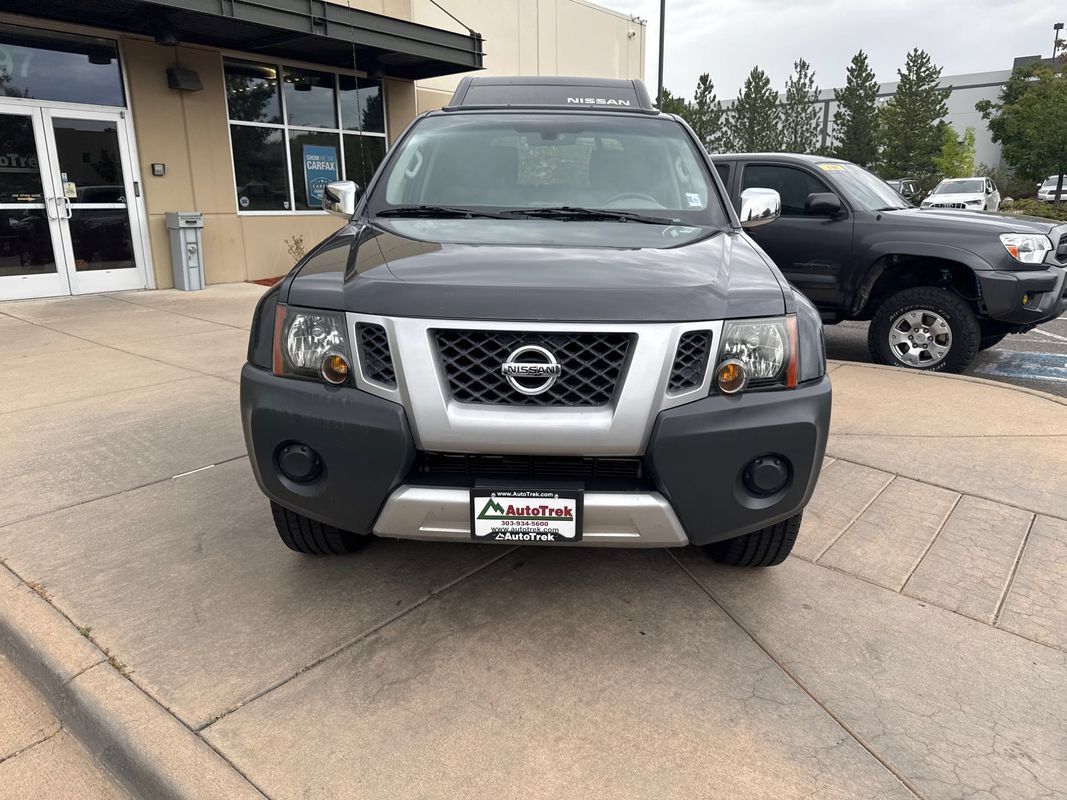 Used 2014 Nissan Xterra X AWD/4WD image 3