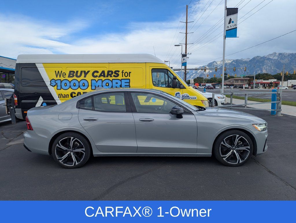 Used 2024 Volvo S60 B5 Core AWD/4WD image 2