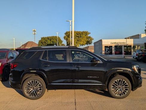 New 2026 GMC Terrain Denali AWD/4WD image 3