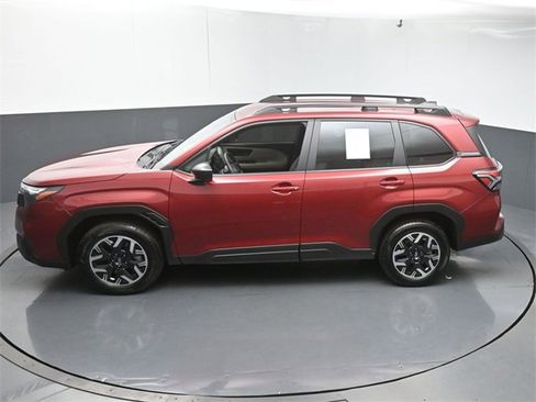 Used 2025 Subaru Forester w/ Convenience Package #1 image 46