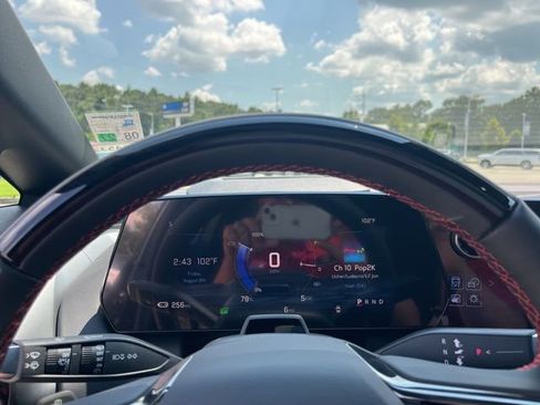 New 2025 Chevrolet Equinox EV RS w/ Active Safety Package 3 image 21