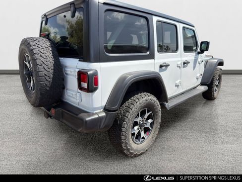 Used 2022 Jeep Wrangler Unlimited Rubicon AWD/4WD image 5