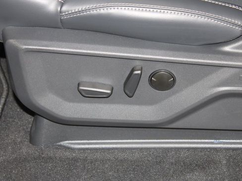 New 2025 Ford Expedition Platinum w/ Stealth Performance Package image 23