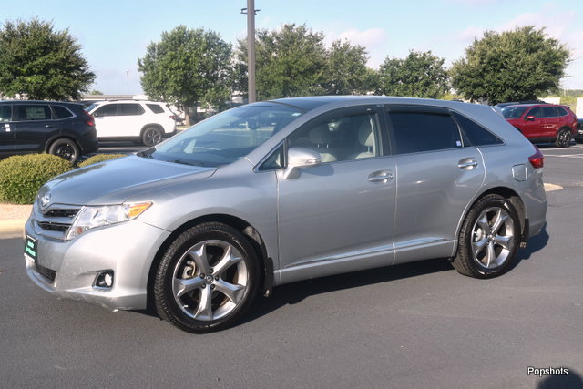 Used 2015 Toyota Venza XLE w/ XLE Premium Package FWD image 5