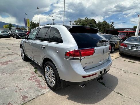 Used 2013 Lincoln MKX AWD image 5