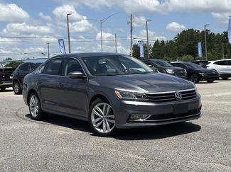 Used 2018 Volkswagen Passat 2.0T SE FWD video 2