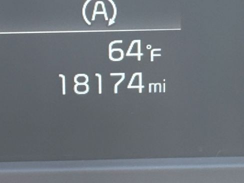 Used 2025 Kia Seltos S image 39