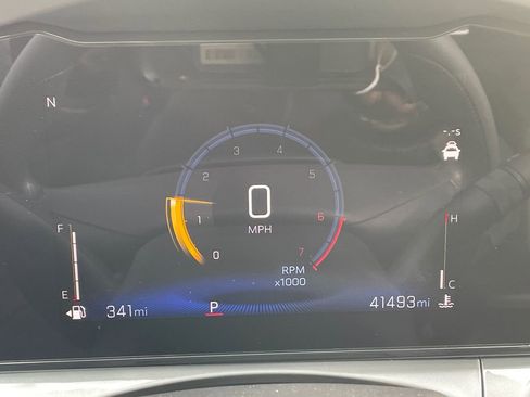 Used 2024 Chevrolet Trax LT image 34