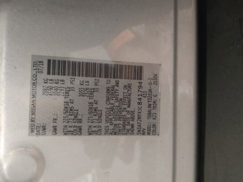 Used 2018 Nissan Rogue SL FWD image 33