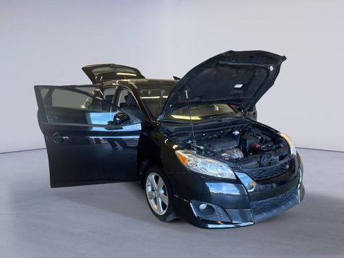 Used 2010 Toyota Matrix S FWD image 9