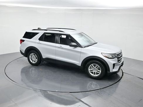 New 2026 Ford Explorer Active image 39