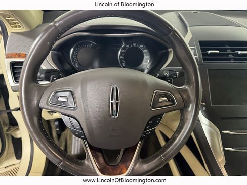 Used 2015 Lincoln MKZ AWD w/ Equipment Group 101A Select image 19