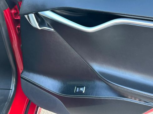 Used 2017 Tesla Model S 75D image 23