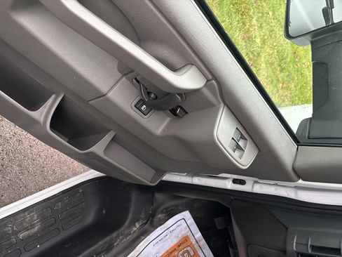 New 2025 Chevrolet Express 3500 1WT w/ Power Convenience Package image 15